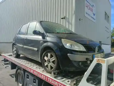 Veículo de Sucata renault scénic ii (jm0/1_) 1.5 dci (jm1e, jm16) do ano 2008 alimentado k9k732