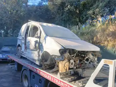 Утилизация автомобиля VOLKSWAGEN CADDY KA/KB (2K)  года 2008 питание 