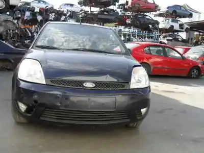 Sloopvoertuig ford fiesta (cbk) 1.4 16v cat van het jaar 2001 aangedreven fxjb