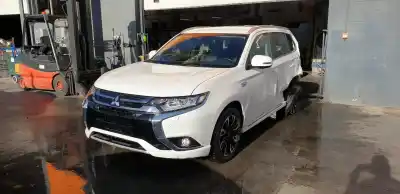 Scrapping Vehicle mitsubishi                                         outlander (gf0)                                                                                                                                                                                                                                            phev kaiteki 4wd                                                                                                                                                                                                                                           of the year 2018 powered 4b11