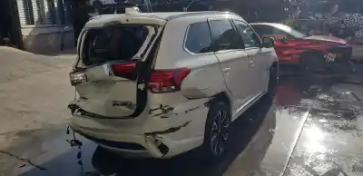 Scrapping Vehicle mitsubishi                                         outlander (gf0)                                                                                                                                                                                                                                            phev kaiteki 4wd                                                                                                                                                                                                                                           of the year 2018 powered 4b11