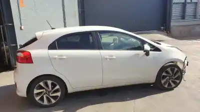 Veículo de Sucata KIA RIO III (UB) 1.1 CRDi do ano 2017 alimentado D3FA