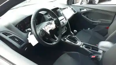 Veículo de Sucata ford focus iii 1.5 d 120cv do ano 2017 alimentado xwda