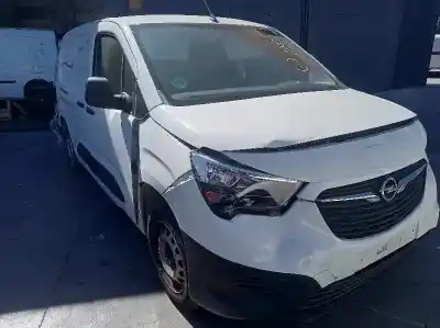 Veículo de Sucata opel combo e tour / life (k9) 1.5 do ano 2019 alimentado bh02