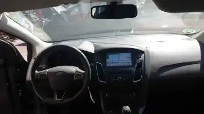 Veicolo di demolizione ford focus lim. 1.0 ecoboost cat dell'anno 2018 alimentato m1dd