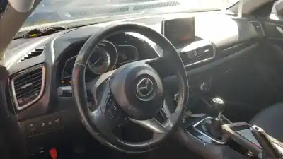 Vehicul casat mazda 3 lim. (bl) 2.2 turbodiesel cat al anului 2014 alimentat sh