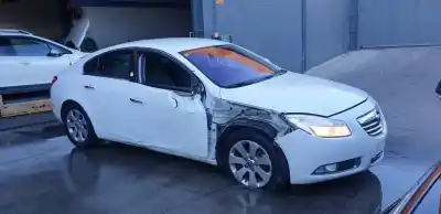 Vehicul casat OPEL INSIGNIA BERLINA 2.0 16V CDTI al anului 2009 alimentat A20DTH