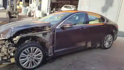 Veículo de Sucata jaguar xf 3.0 v6 diesel luxury do ano 2010 alimentado ajv6d
