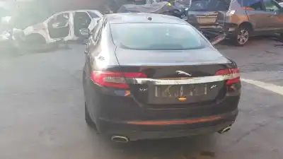 Veículo de Sucata jaguar xf 3.0 v6 diesel luxury do ano 2010 alimentado ajv6d