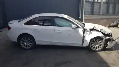 Sloopvoertuig AUDI A4 BERLINA (B8) 2.0 16V TDI van het jaar 2011 aangedreven CJCB