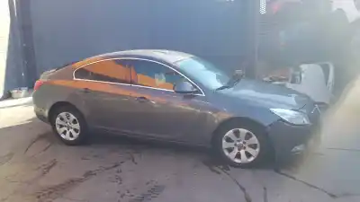 Vehicul casat OPEL INSIGNIA BERLINA 2.0 16V CDTI al anului 2011 alimentat A20DTH