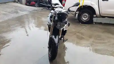 Veículo de Sucata bmw f 800 r 798 cm3 do ano 2018 alimentado 802ea