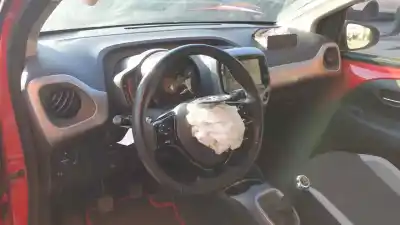 Vehicul casat toyota aygo 1.0 cat al anului 2016 alimentat 1krfe