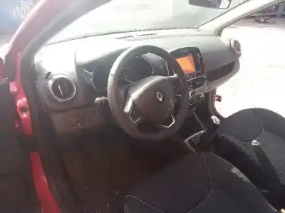 Scrapping Vehicle renault clio iv limited of the year 2017 powered h4bb4