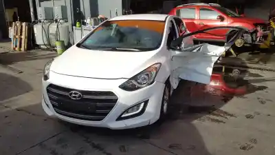 Veículo de Sucata hyundai i30 (gd) 1.6 gdi cat do ano 2012 alimentado g4fd