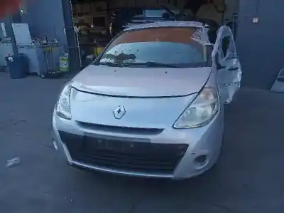 Veículo de Sucata renault clio iii authentique do ano 2009 alimentado d4f740