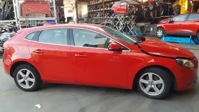 Veículo de Sucata VOLVO V40 1.6 Diesel CAT do ano 2013 alimentado D4162T