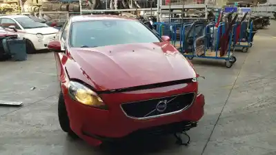 Veículo de Sucata volvo v40 1.6 diesel cat do ano 2013 alimentado d4162t