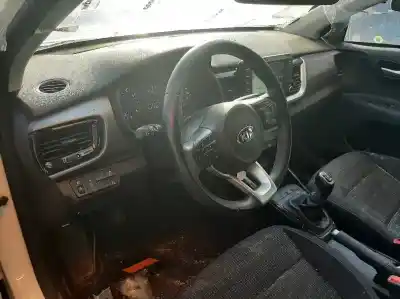 Scrapping Vehicle kia stonic (ybcuv) 1.0 tgdi cat of the year 2018 powered g3lc