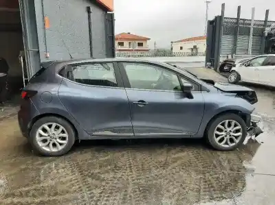 Veículo de Sucata RENAULT CLIO IV Zen do ano 2017 alimentado H4BB4