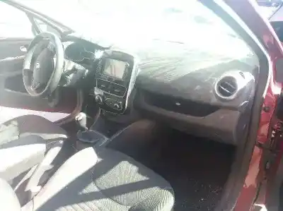 Scrapping Vehicle renault clio iv (bh_) 1.5 dci 90 of the year 2017 powered k9k628