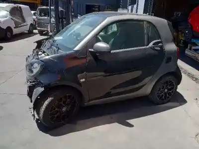 Veículo de Sucata smart fortwo coupe electric drive (453.391) do ano 2017 alimentado 5al60
