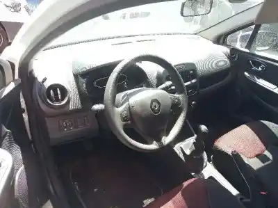 Veículo de Sucata renault clio iv business do ano 2015 alimentado k9k612