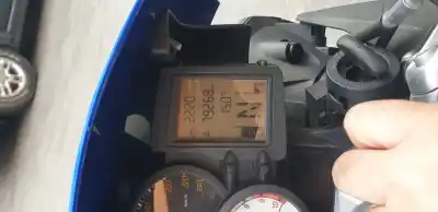 Sloopvoertuig bmw f 800 r 800 r 87 cv / 64 kw van het jaar 2014 aangedreven 802ea