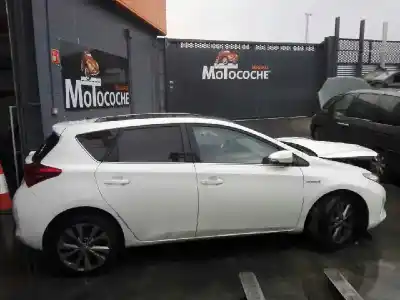 Vehículo de desguace TOYOTA AURIS 1.8 16V del año 2013 con motor 