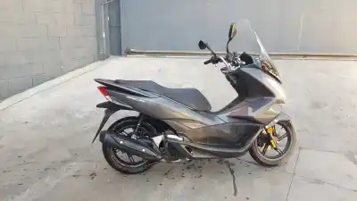 Vehículo de desguace HONDA PCX PCX 125 del año 2017 con motor JF64E