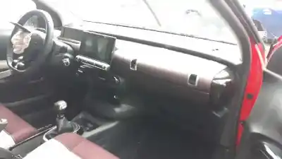 Veículo de Sucata citroen c4 cactus shine do ano 2018 alimentado yh01