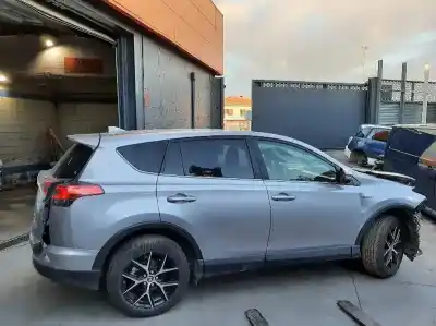 Здавання транспортного засобу toyota rav 4 advance hybrid року 2018 потужний 2ar