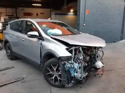 Здавання транспортного засобу toyota rav 4 advance hybrid року 2018 потужний 2ar