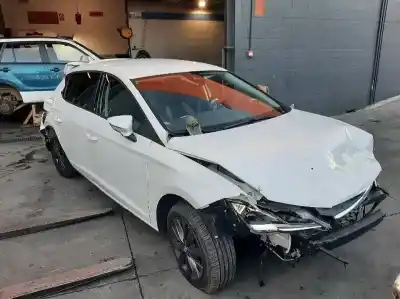 Здавання транспортного засобу seat leon (5f1) style року 2018 потужний dac