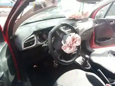 Veículo de Sucata citroen c3 collection do ano 2016 alimentado bh02