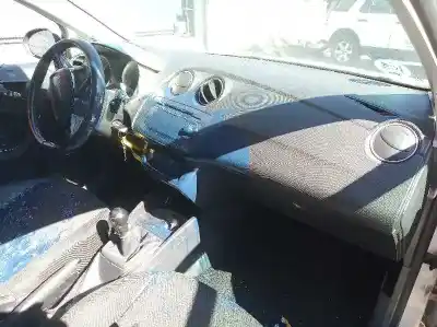 Veículo de Sucata seat ibiza (6j5) 25 aniversario do ano 2009 alimentado bxw