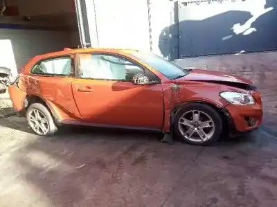 Утилизация автомобиля VOLVO C30 2.0 D Momentum года 2010 питание D4204T