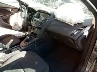 Veicolo di demolizione ford focus lim. business dell'anno 2017 alimentato m1dd