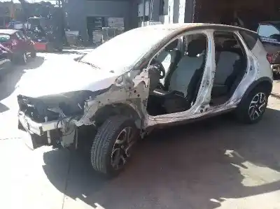 Здавання транспортного засобу renault captur zen року 2017 потужний h4b408 Здавання транспортного засобу renault captur zen року 2017 потужний h4b408