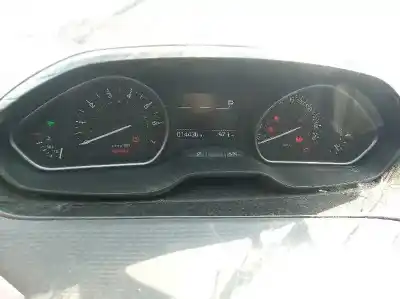 Vehicul casat peugeot 208 allure al anului 2017 alimentat hn01