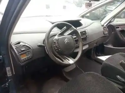 Здавання транспортного засобу citroen c4 picasso avatar року 2010 потужний rhj