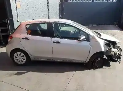 Veículo de Sucata TOYOTA YARIS Active do ano 2012 alimentado 1KR