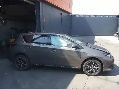 Утилизация автомобиля toyota auris hybrid active года 2018 питание 2zr