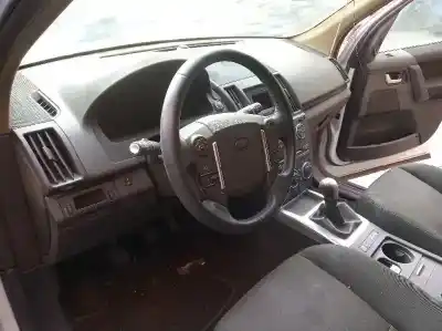 Veículo de Sucata land rover freelander (lr2) 2.2 td4 cat 150 cv / 110 kw do ano 2013 alimentado 224dt