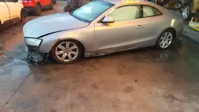 Veículo de Sucata audi a5 coupe (8t) 2.7 tdi do ano 2008 alimentado cama