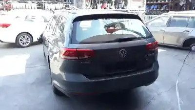 Veículo de Sucata volkswagen passat variant (3g5) 2.0 tdi 150 cv / 110 kw do ano 2017 alimentado 
