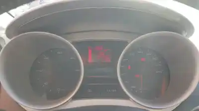 Veículo de Sucata seat ibiza (6j5) 1.9 tdi do ano 2009 alimentado bls