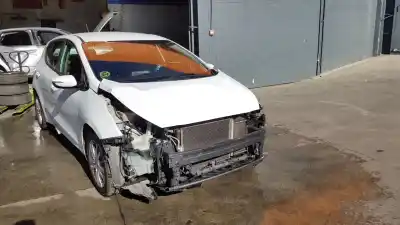 Scrapping Vehicle kia cee´d (jd) 1.6 crdi 128 of the year 2015 powered d4fb