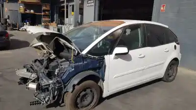 Veículo de Sucata citroen c4 picasso 2.0 blue-hdi fap do ano 2014 alimentado rhb
