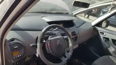 Veículo de Sucata citroen c4 picasso 2.0 blue-hdi fap do ano 2014 alimentado rhb